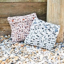 Stylecraft Colour Code XL Kissen und Bettdecke Strickanleitung