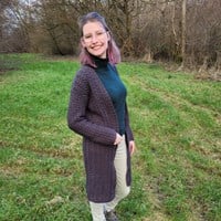Cottagecore Cardigan - Es ist ein Garn- und Häkelset von Annemade