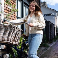 Chloe vest unikleur pakket wolplein