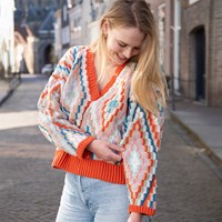 Bunter V-Ausschnitt Pullover Häkelpaket-3