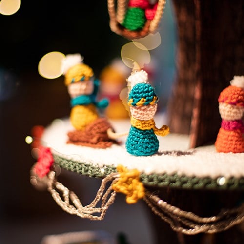 Weihnachtsdorf Etagère AdventsCAL Häkelpaket-3