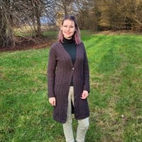 Cottagecore Cardigan - Es ist ein Garn- und Häkelset von Annemade-3