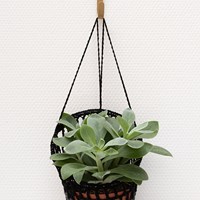 Yarn and Colors Must-Have Plant Holder Booklet-3