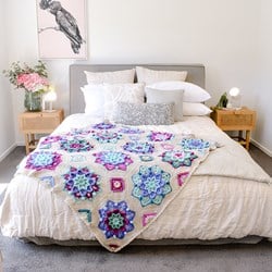 Floral Dreams Decke CAL Garnpaket