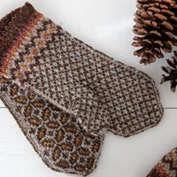 /6/0/600x600_tweed-mittens-beret_1.jpg
