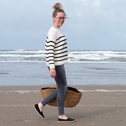 Yarn and Colors Striped Jumper Strickpaket