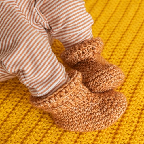 Häkelanleitung Yarn and Colors Oh Baby! Crochet Booties-2