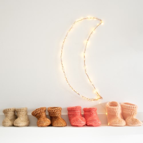 Yarn and Colors Oh Baby! Crochet Booties Häkelpaket 042 Peach-3