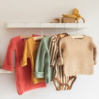 Yarn and Colors Oh Baby! Sweater Strickpaket 041 Coral-3