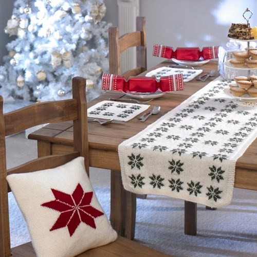 Strickanleitung Stylecraft Life DK No. 9033 Kissen, Tischsets und Tischläufer