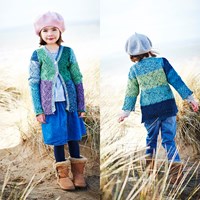 Strickanleitung Stylecraft Batik Swirl DK No. 9539 Kinderjacke und Handschuhe