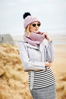 Strickanleitung Stylecraft Special Aran With Wool No. 9555 Pullover, Loop und Mütze-3