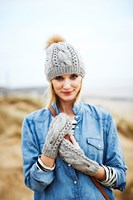 Strickanleitung Stylecraft Special Aran With Wool No. 9556 Pullover, Mütze und Handschuhe-3