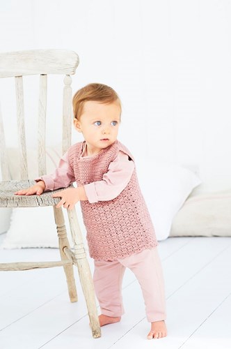 Häkelanleitung Stylecraft Bambino DK No. 9607 Kinderkleider-2
