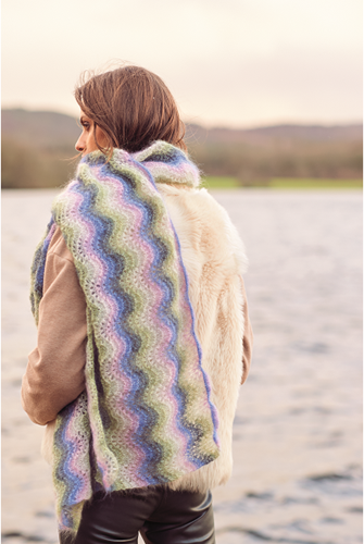 Strickanleitung Essentials Super Kid Mohair Loves Silk Print Retro Schal