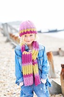Strickanleitung Stylecraft Bellissima DK No. 9706 Mädchenjacke, Schal und Mütze-3