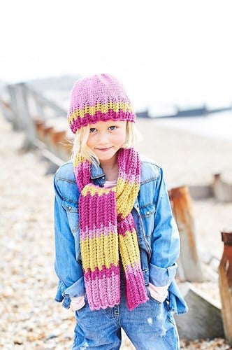 Strickanleitung Stylecraft Bellissima DK No. 9706 Mädchenjacke, Schal und Mütze-3