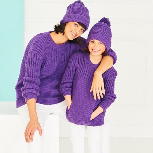 Strickanleitung Stylecraft Special DK No. 9767 Pullover und Mützen