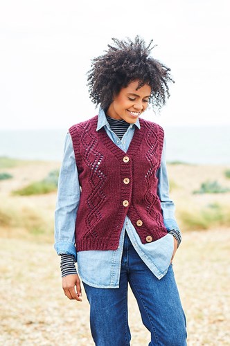 Strickanleitung Stylecraft Softie Chunky No. 9813 Weste und Pullover-2