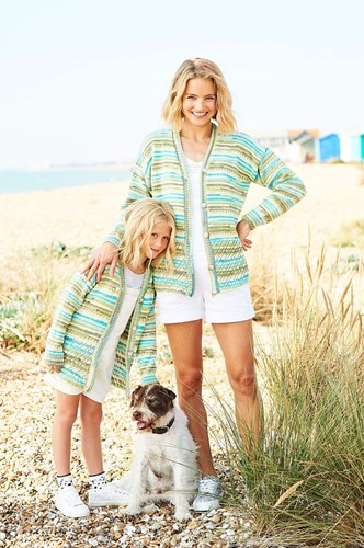 Breipatroon Stylecraft You & Me DK No. 9826 Truien en vest