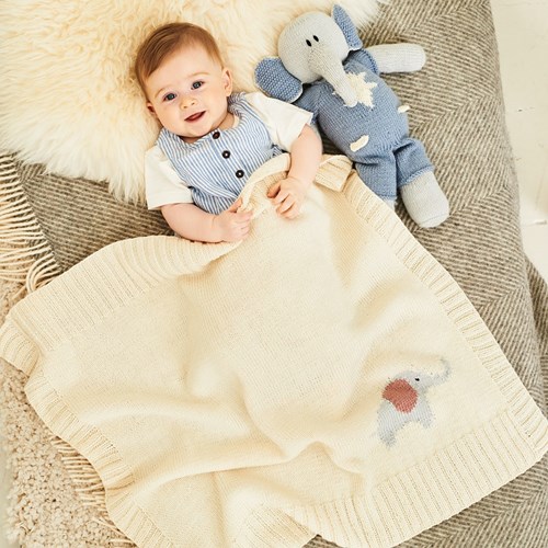 Strickanleitung Stylecraft Bellissima DK No. 9854 Adam & Astrid Elefant und Decke