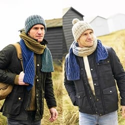 Strickanleitung Stylecraft Highland Heathers Aran No. 9878 Herren Mützen und Schals