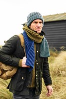 Strickanleitung Stylecraft Highland Heathers Aran No. 9878 Herren Mützen und Schals-2