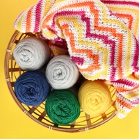 Yarn and Colors Amazing Flower Blanket Häkelpaket060-2