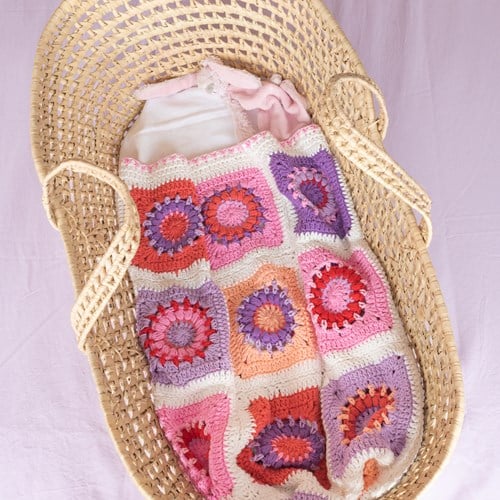 Yarn and Colors Blossom Baby Blanket Haakpakket 013 Sunglow