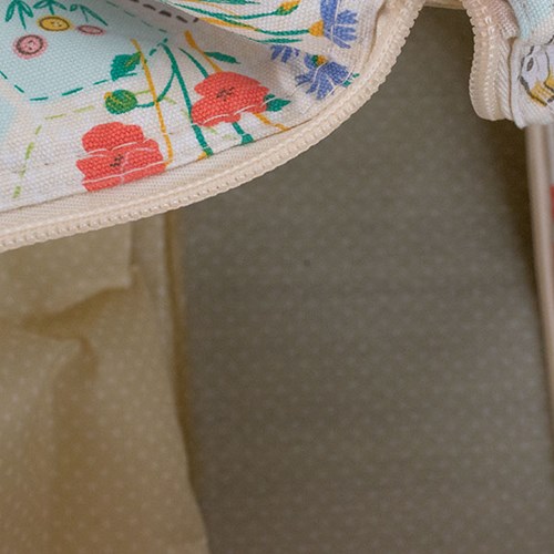 Stricktasche Bee-2