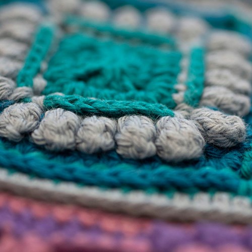 Scheepjes CAL Festival of Lights Blanket - Metropo