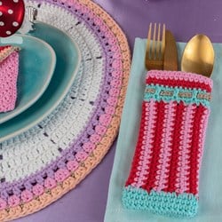 Häkelanleitung Yarn and Colors Colorful Christmas Cutlery Keeper