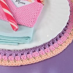 Häkelanleitung Yarn and Colors Colorful Christmas Placemats
