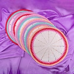 Yarn and Colors Colorful Christmas Placemats Häkelpaket