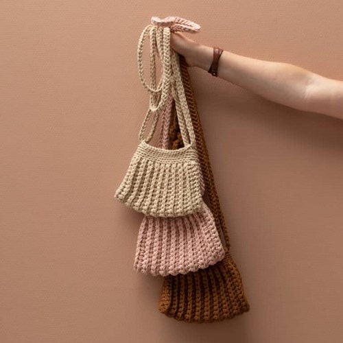 Häkelanleitung Yarn and Colors Cool Cross Body Bag
