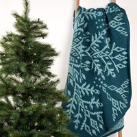 Arctic Bloom Decke Dark Blue Häkelpaket - Exklusive Muster-2
