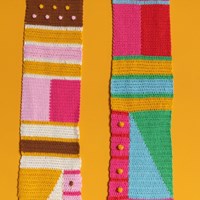 Häkelanleitung Yarn and Colors Graphic Scarf