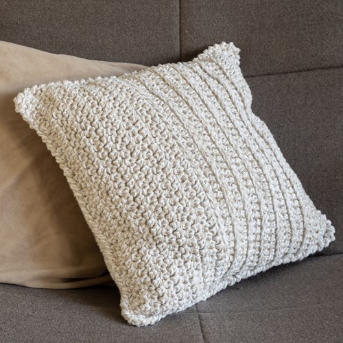 Yarn and Colors Be Gentle Cushion 004 Birch Häkelpaket