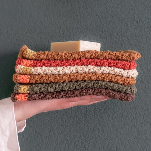 Yarn and Colors Be Gentle Washcloths 024 Chestnut Häkelpaket-2