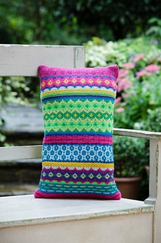 Strickanleitung Stylecraft Special DK No. F005 Fair Isle Kissen-2