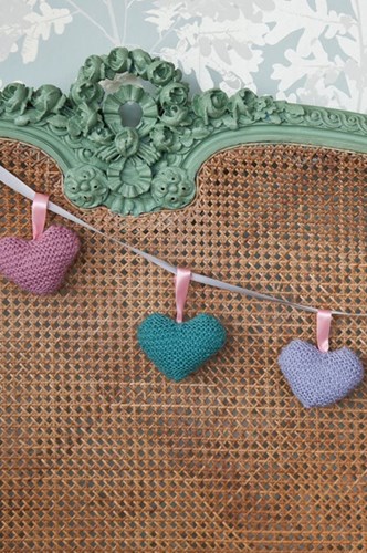 Strickanleitung Stylecraft Special DK No. F033 Herzen-2