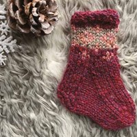 Strickanleitung Stylecraft Highland Heathers DK No. F084 Weihnachtssocken Adventskalender-2