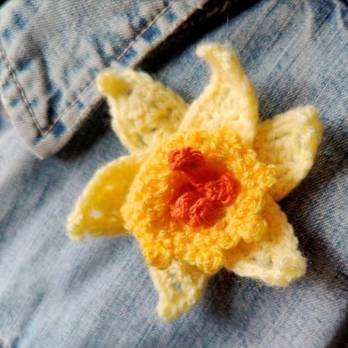 Häkelanleitung Stylecraft Special DK No. F093 Narzisse