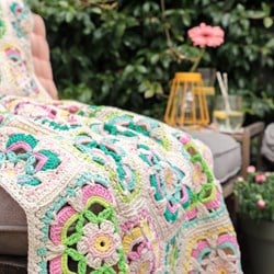 Häkelanleitung Yarn and Colors Garden Party Blanket