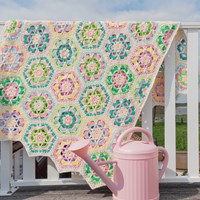 Yarn and Colors Garden Party Blanket Häkelpaket
