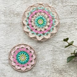 Häkelanleitung Yarn and Colors Garden Party Mandala