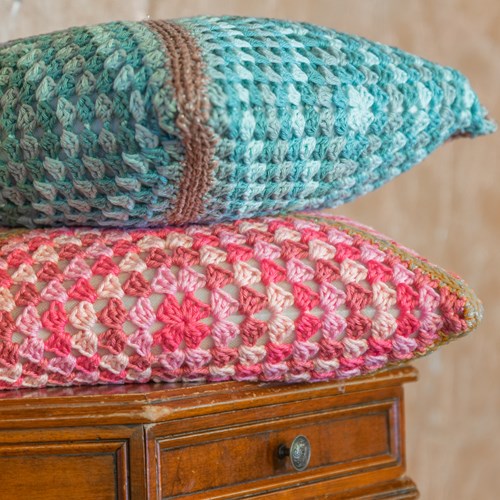 Häkelanleitung Granny’s Shiny Cushion-2