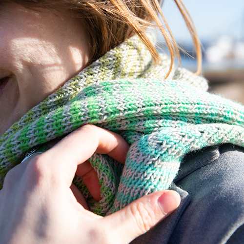 Streifen Schal Degradé Strickpaket 001 Green-2