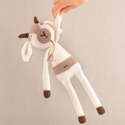 Häkelanleitung Yarn and Colors Gus Goat