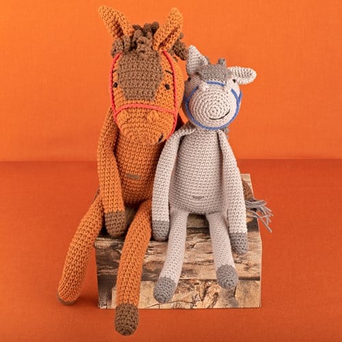 Häkelanleitung Yarn and Colors Hank Horse-2